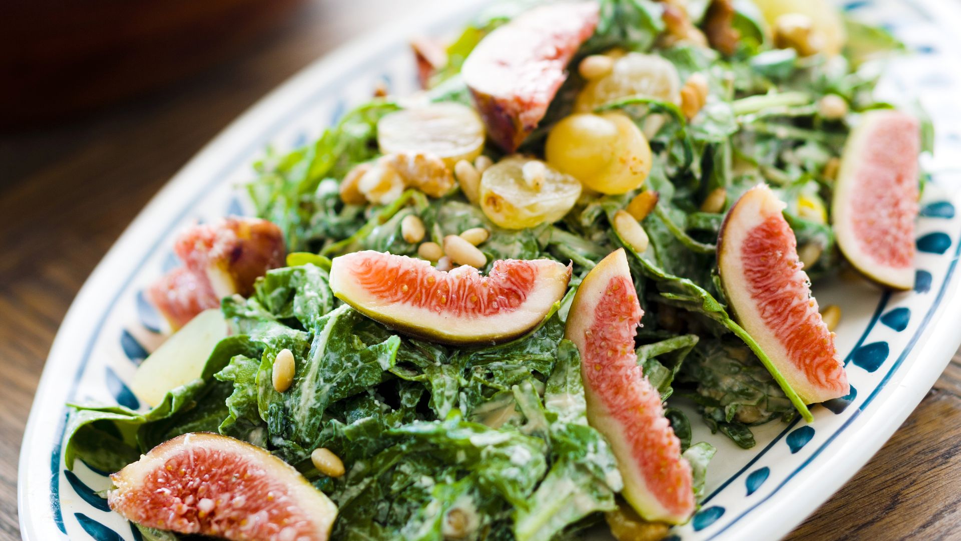 Ensalada de higos y uvas.