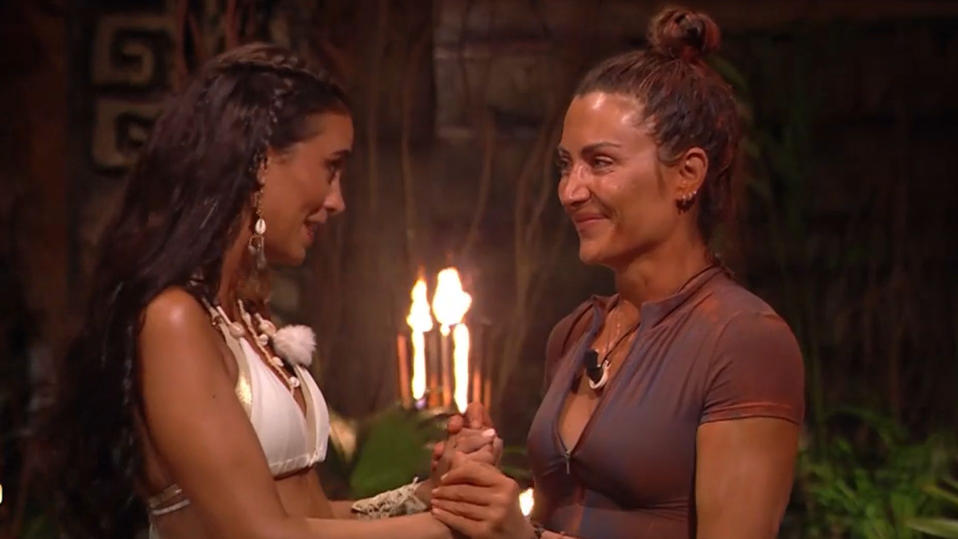 Se acabó la aventura de Nagore Robles en 'Supervivientes': el precioso piropo que le dedicó su ex, Sandra Barneda, en directo