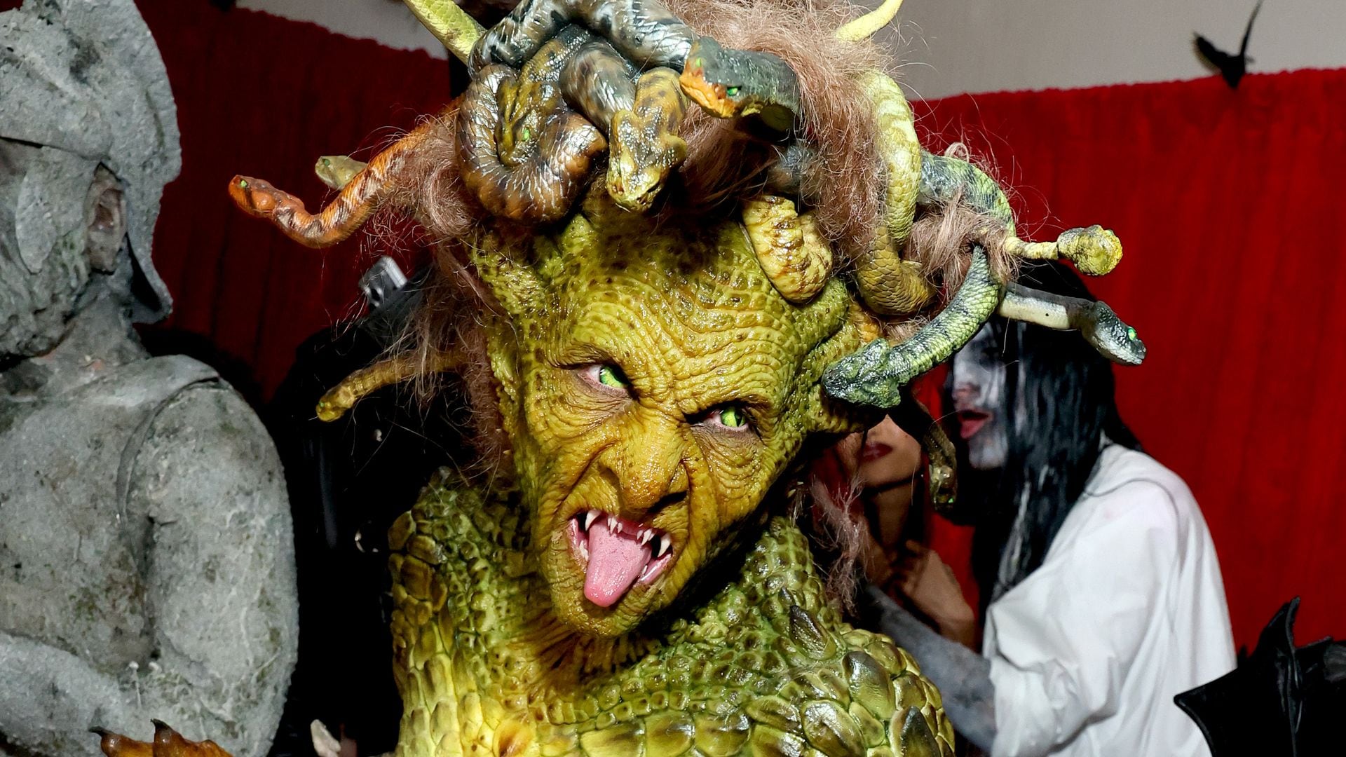 Heidi Klum disfrazada de Medusa para su fiesta de Halloween 2025.