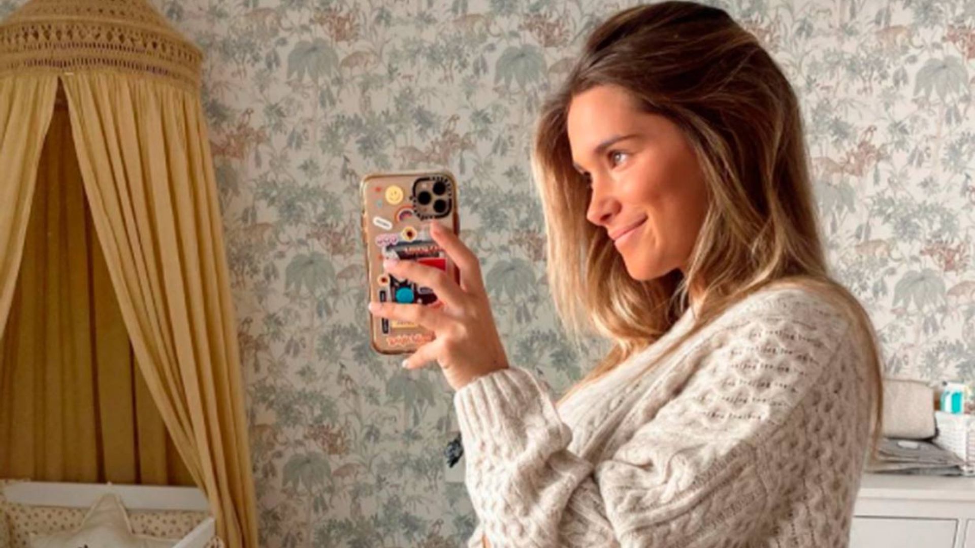 Del armario con su ropa a la cuna: María Pombo muestra al detalle la habitación de Martín