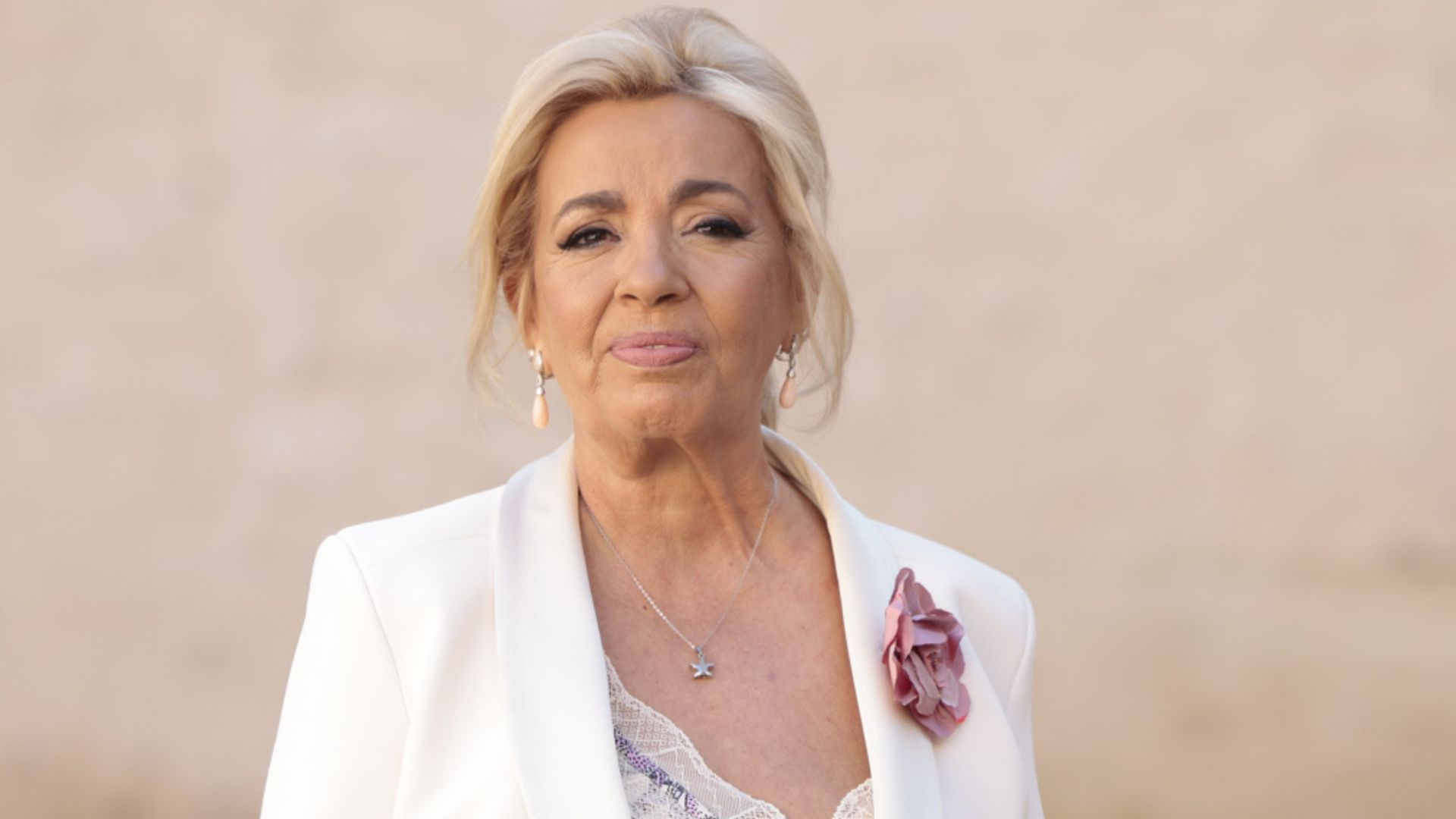 Carmen Borrego, de urgencia en el hospital tras sufrir una aparatosa caída