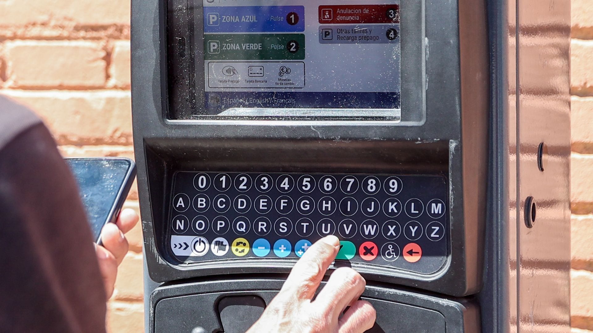 Adiós al parquímetro en el barrio de Justicia: Madrid libera aparcamiento con motivo del Orgullo