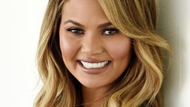 chrissy_teigen_fotos_bio_1
