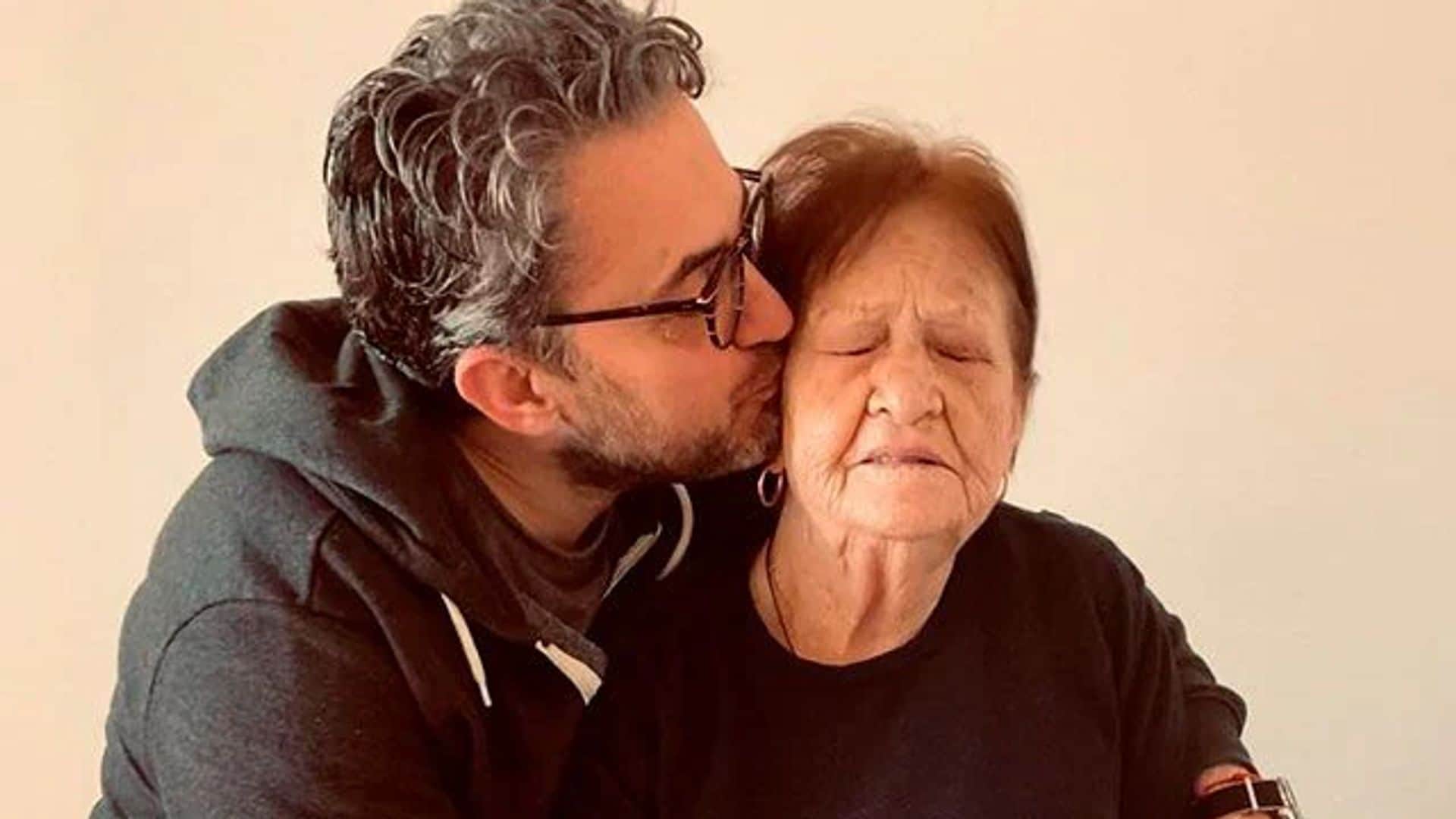 Máximo Huerta logra por fin hablar con su familia tras estar tres días incomunicado junto a su madre