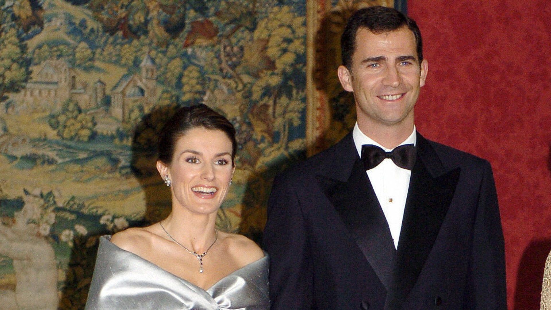 Doña Letizia lució esta misma pulsera en la cena previa a su enlace matrimonial