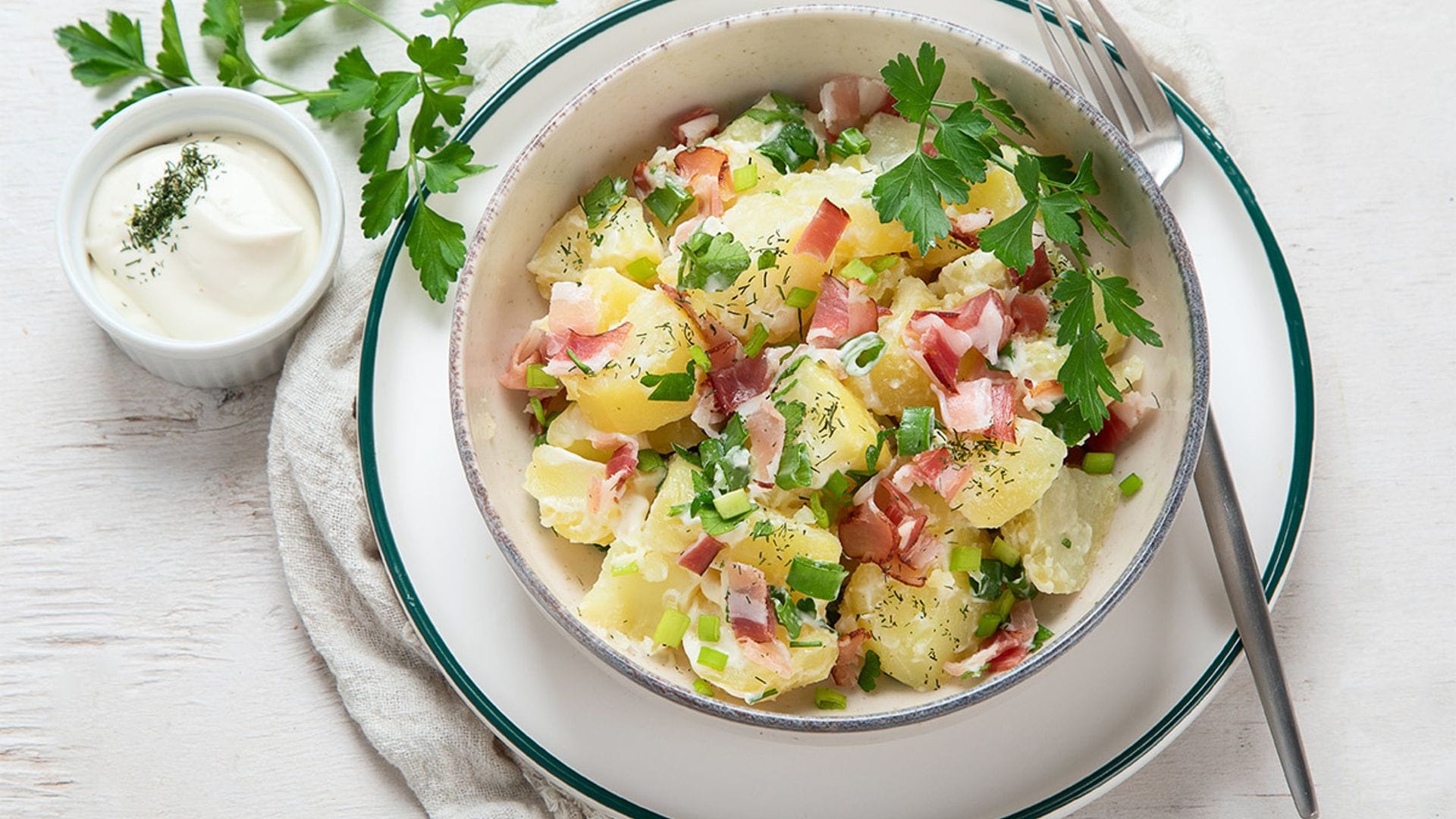 Ensalada alemana de patata y beicon