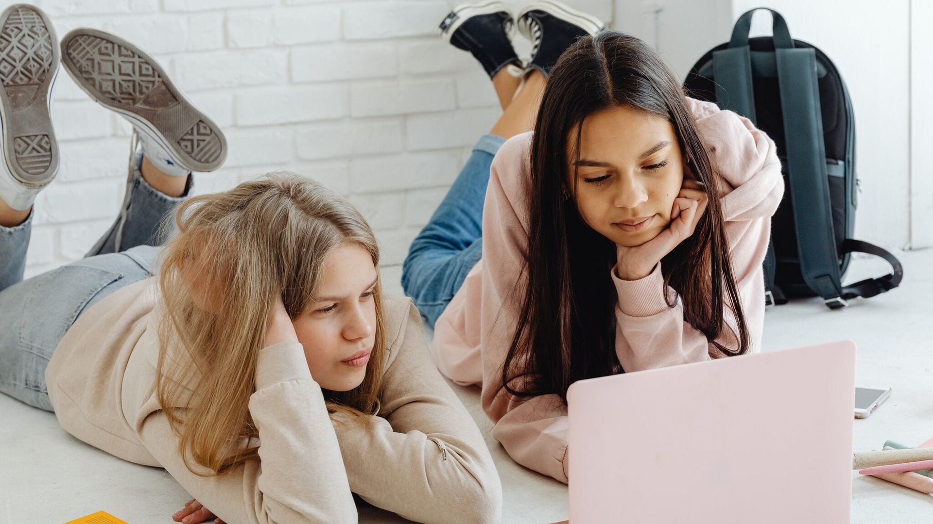 Las etapas de la adolescencia y cómo pueden ayudar los padres