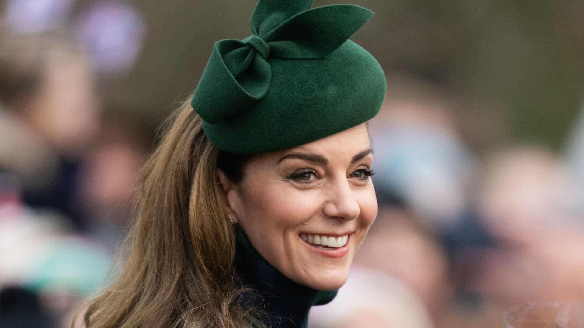 Casquete, el tocado para invitadas y madrinas que fascina a Kate Middleton