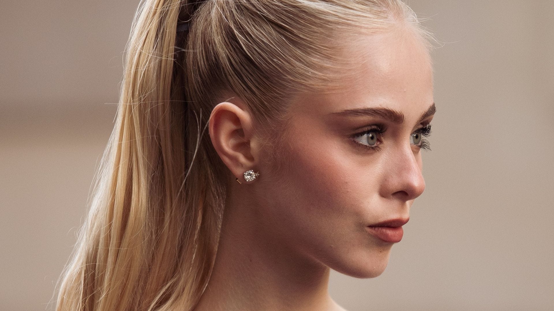 10 peinados con 'efecto lifting' que estilizan la cara y afinan los rasgos