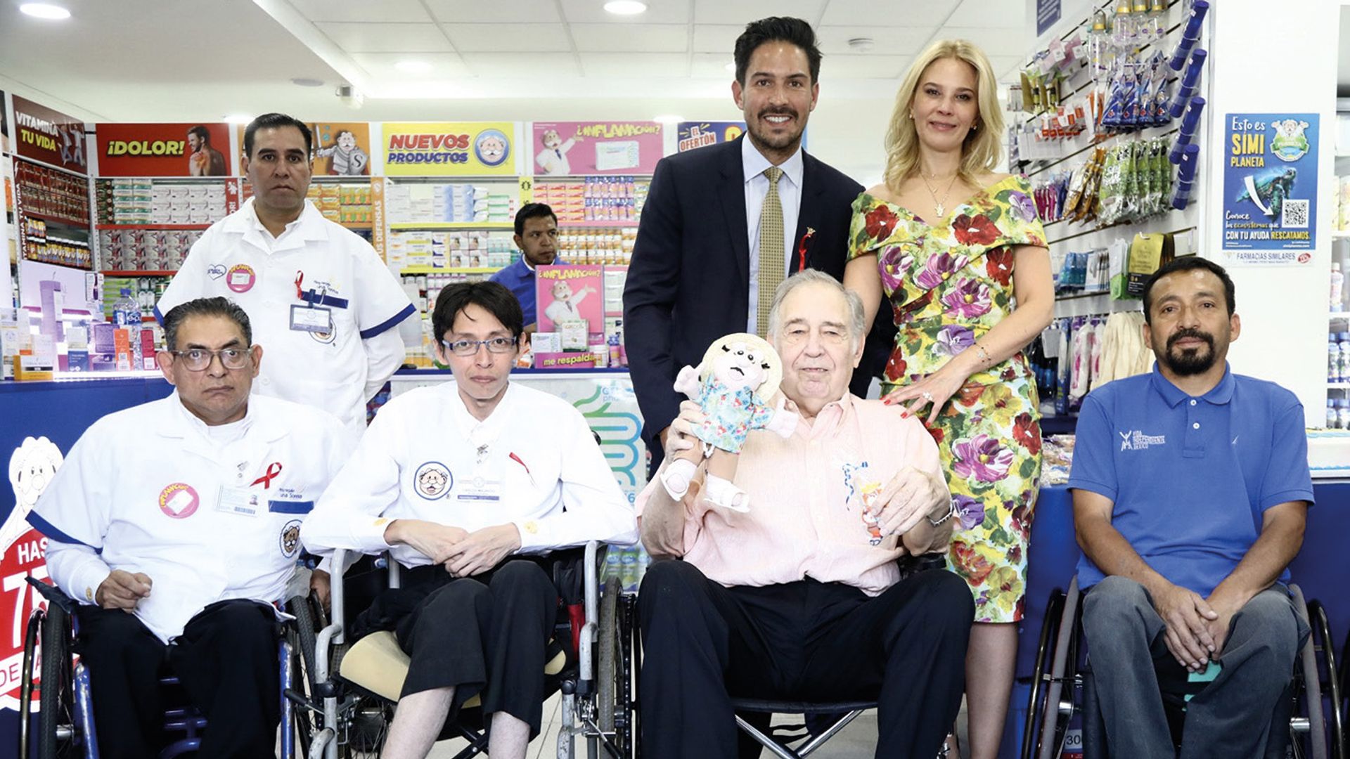 La primera farmacia adaptada para ayudar a personas con discapacidad, ubicada en la Ciudad de México