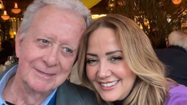 Andrea Legarreta y su papá