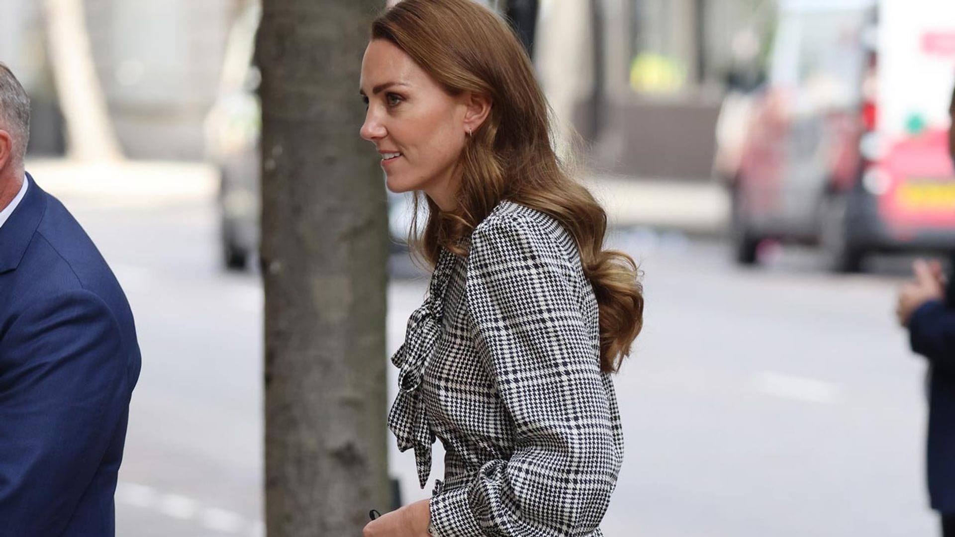 Kate da una nueva oportunidad a su vestido rebajado de Zara que recuerda a Diana
