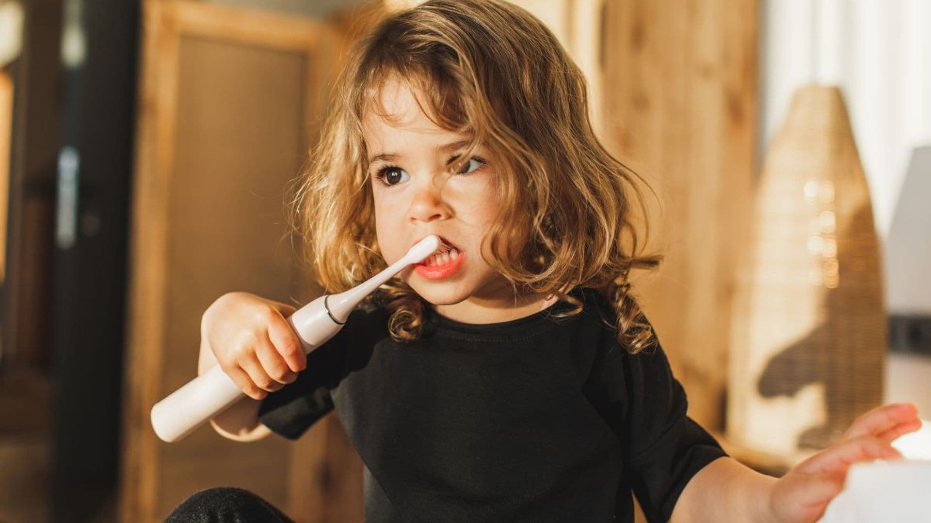 Cepillos eléctricos para niños, la clave para una buena higiene bucal temprana