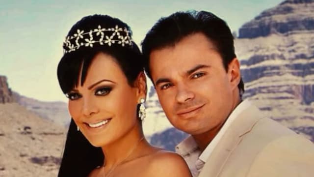 La pareja celebró su boda de lo más feliz