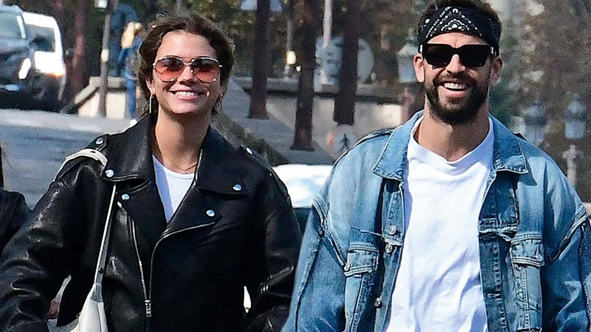 Gerard Piqué y Clara Chía, las divertidas fotografías de su escapada a París en medio de la polémica