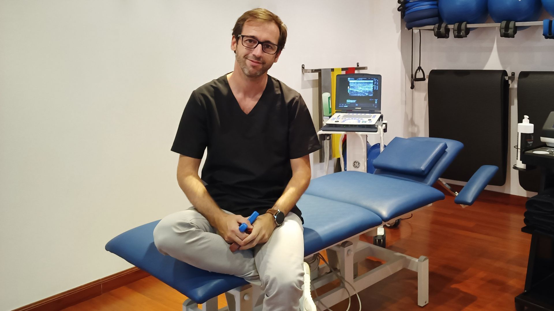 Javier Almodóvar, director de Fisioterapia de la Clínica Fisioacustic