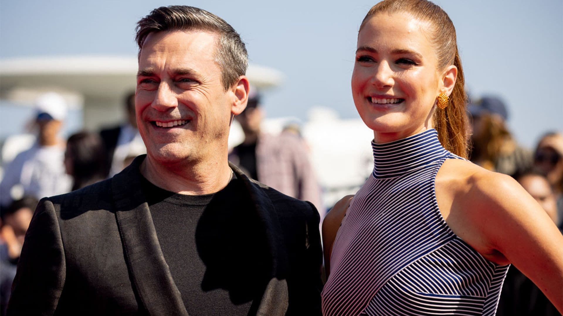 El actor Jon Hamm (Mad Men) y su chica, 17 años menor que él, se comprometen