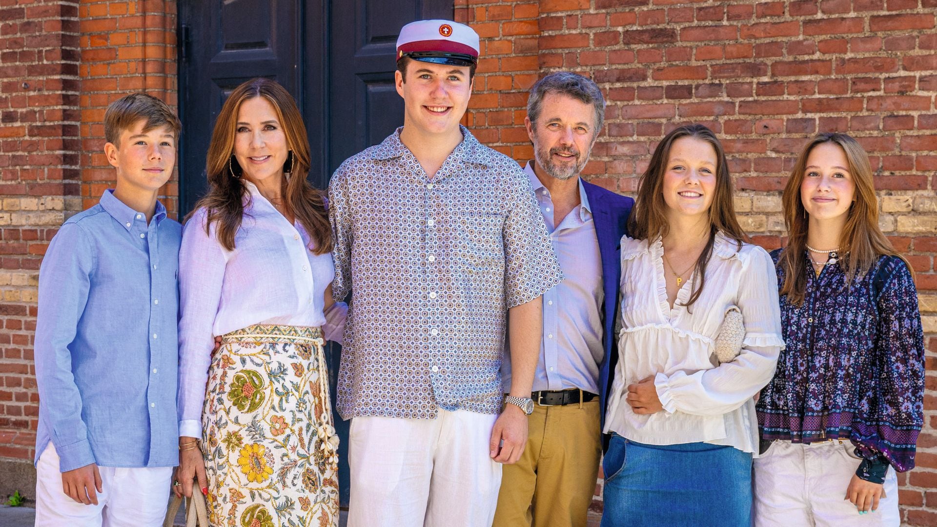 Los Reyes de Dinamarca con sus cuatro hijos: Christian, Isabella, Josephine y Vincent