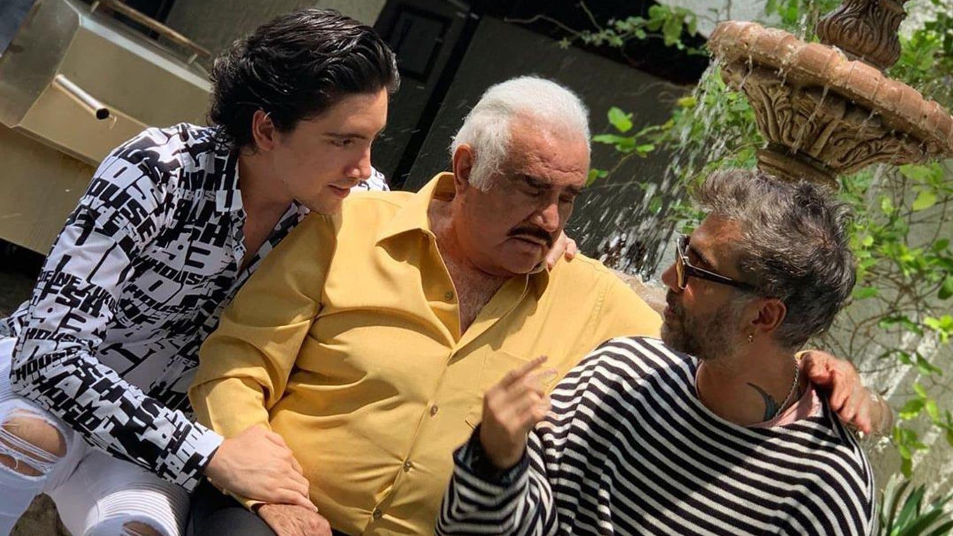 Alejandro Fernández revela que su padre es el mejor consejero de sus hijos