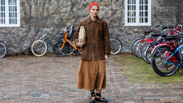 Bailarinas lace up street style