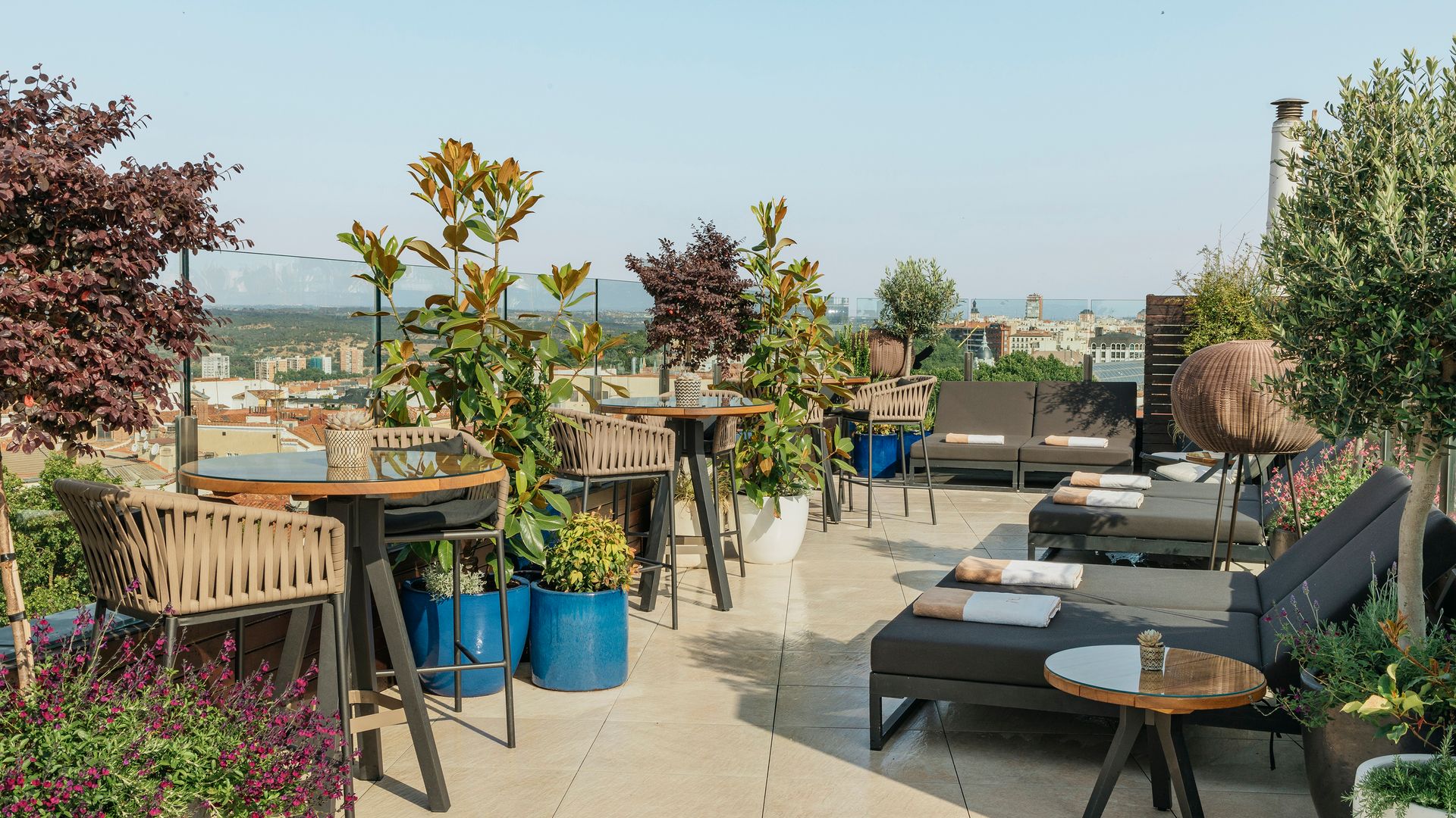 Rooftop del hotel Gran Meliá Palacio de los Duques en Madrid