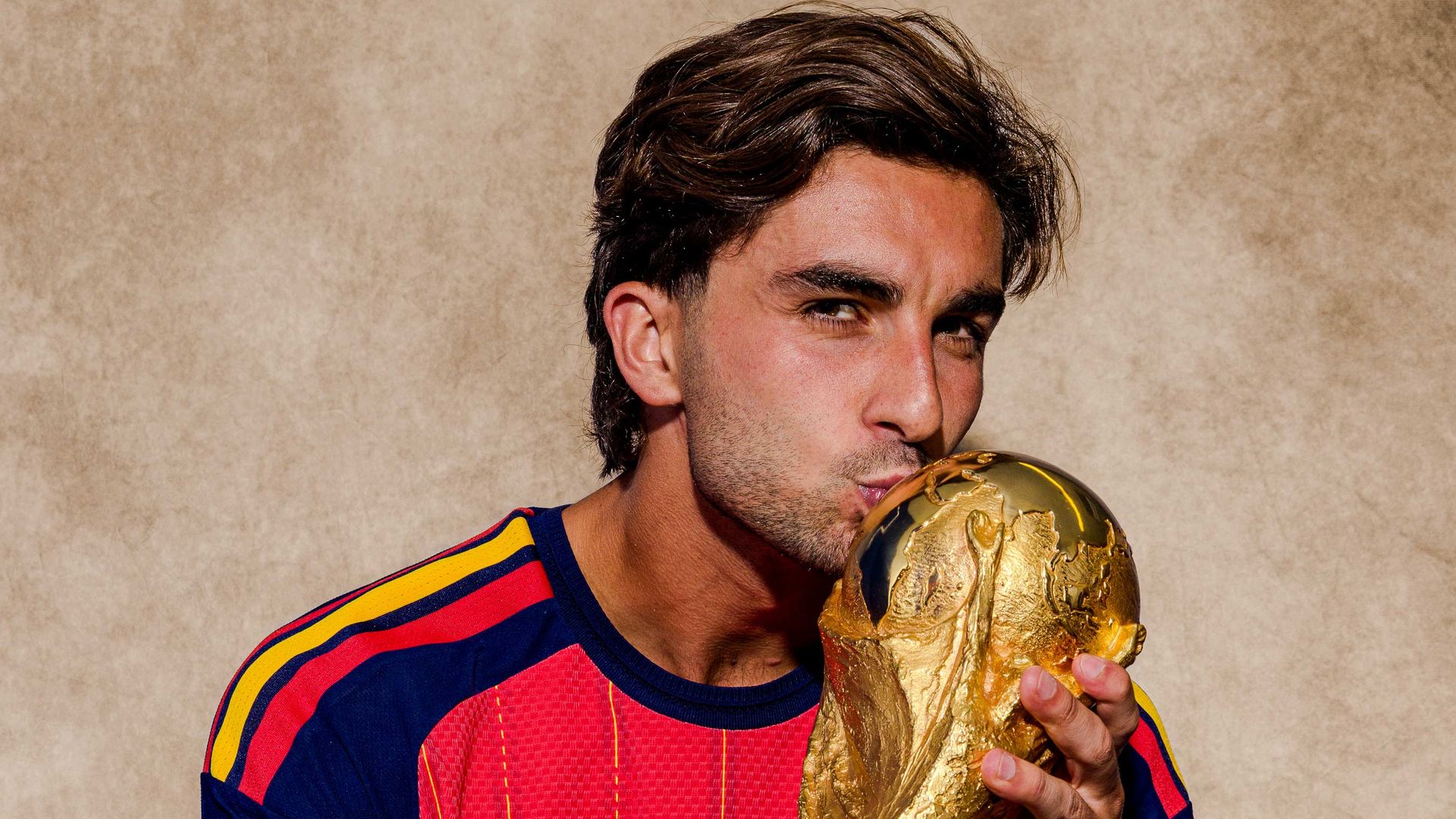 Ferrán Torres, la discreta vida fuera del campo del héroe del Mundial: de su origen humilde a su sonado romance con la hija de Luis Enrique