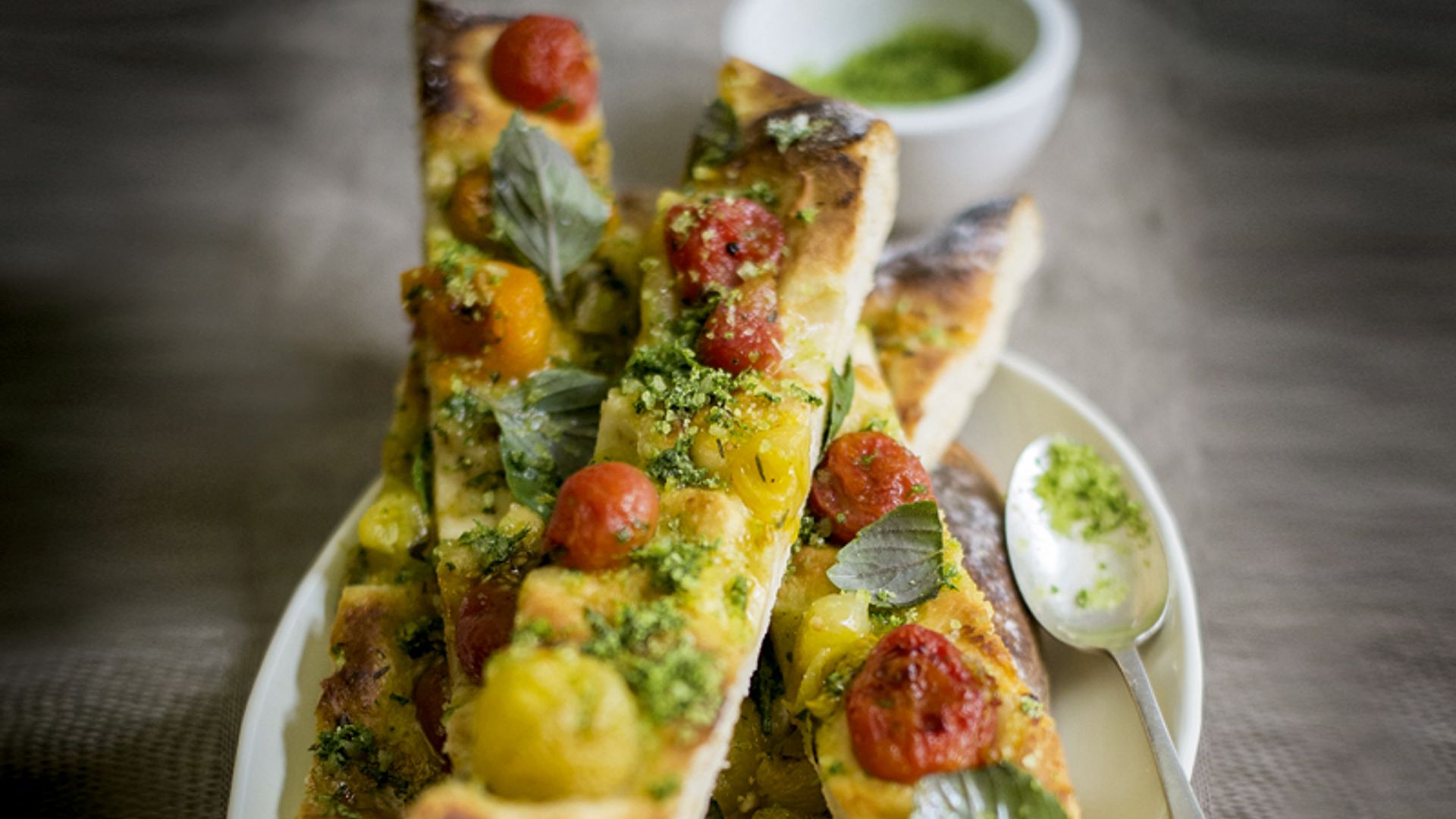 'Mini pizzas' de tomates cherry