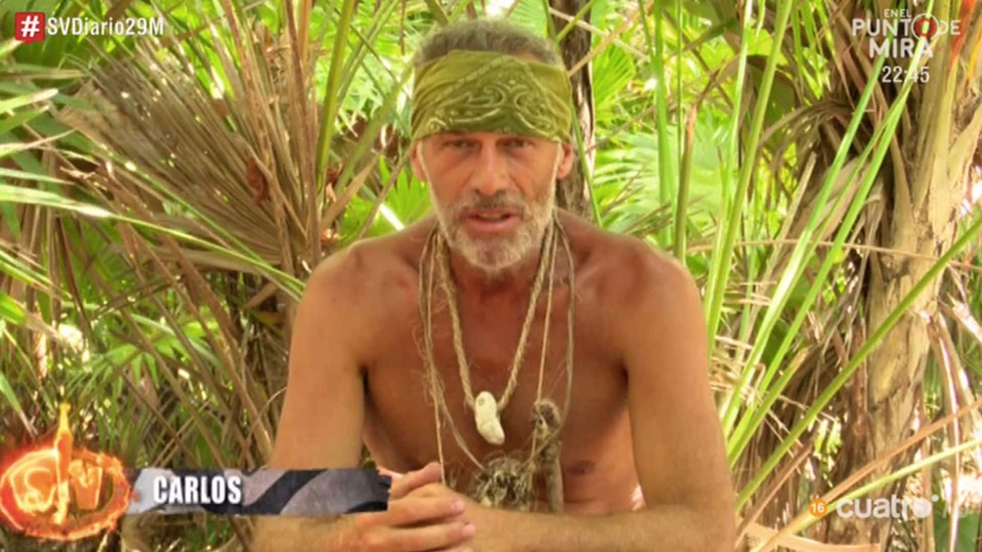 Así 'disfruta' Carlos Lozano de sus días en el palafito de 'Supervivientes'