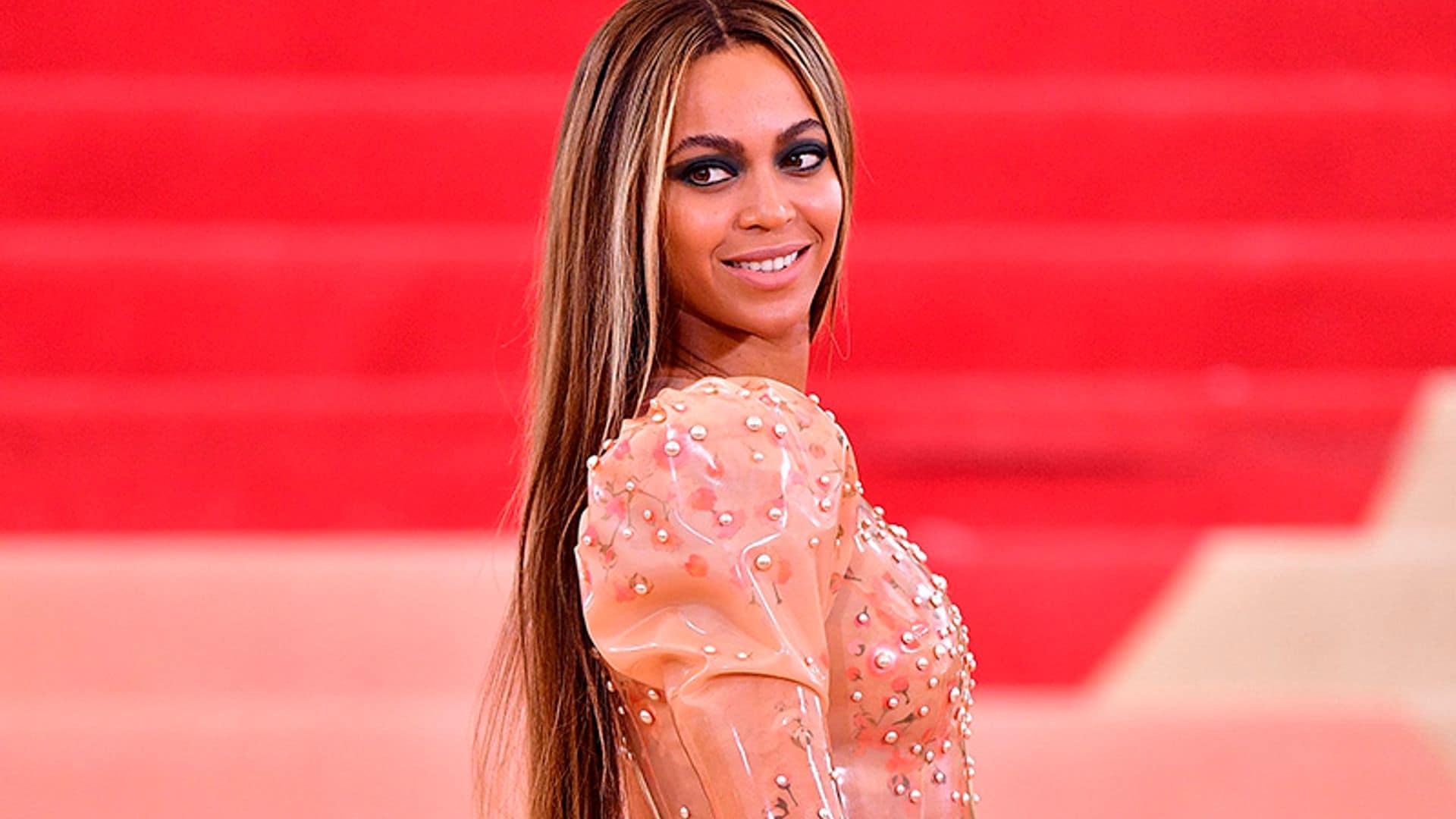 El maquillaje de ojos ultra duradero de Beyoncé esconde un inesperado truco