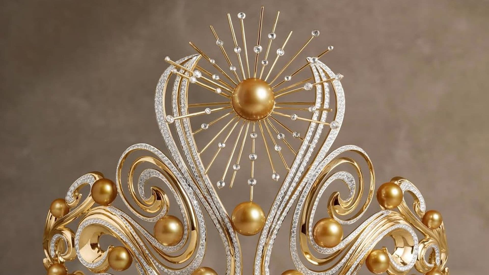 'Lumière de l'Infini', la corona de Miss Universe con perlas doradas valuada en millones de dólares 