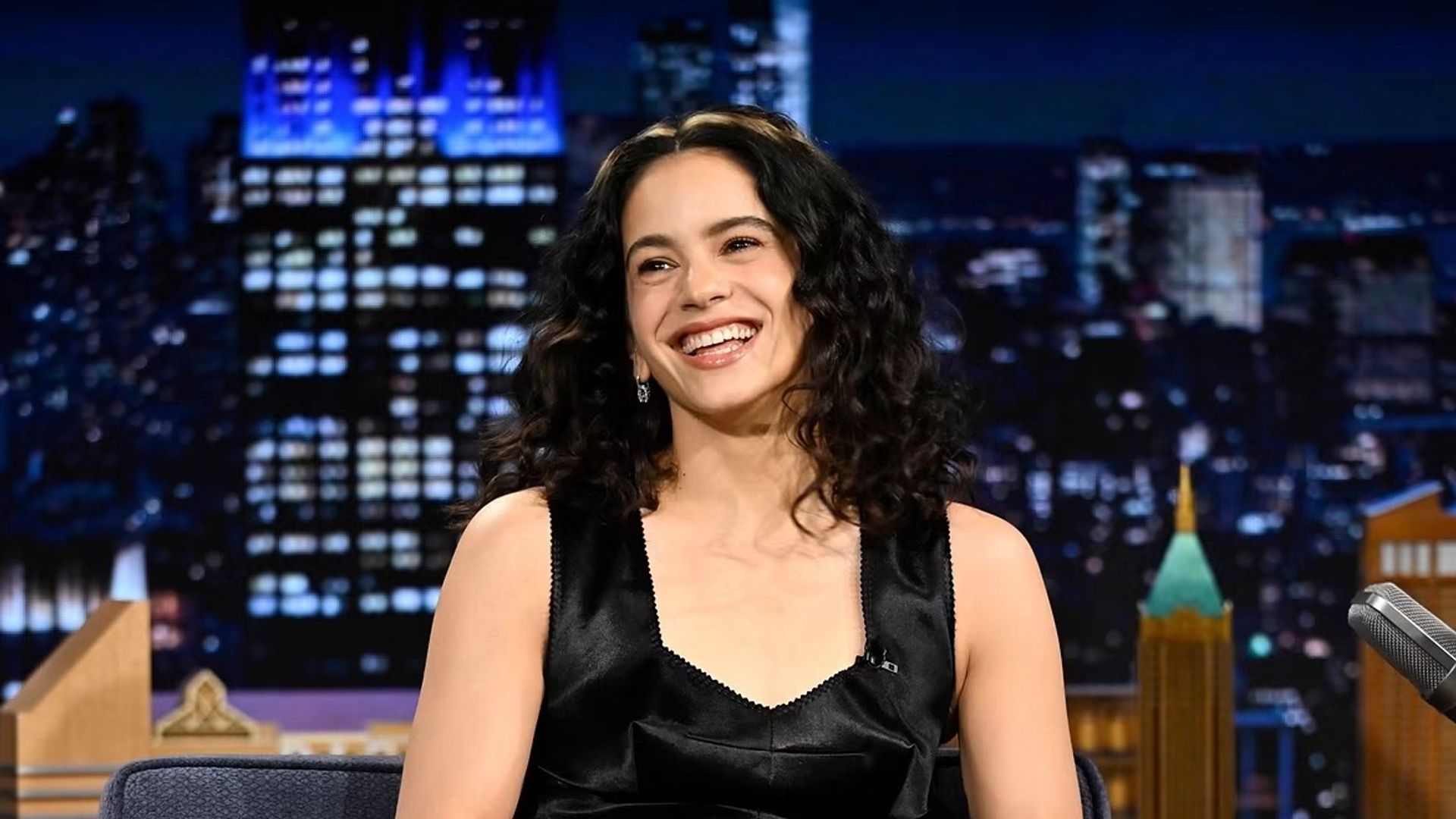 Rosalía en 'The Tonight Show starring Jimmy Fallon'