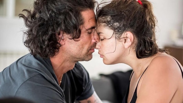 Matías Novoa y Michelle Renaud en el parto de Milo