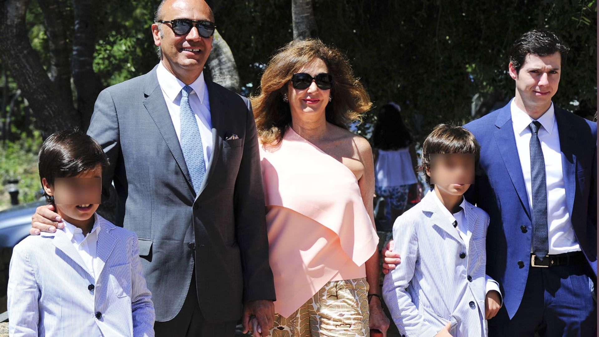 Su marido y sus tres hijos, los grandes apoyos de Ana Rosa Quintana en los momentos difíciles