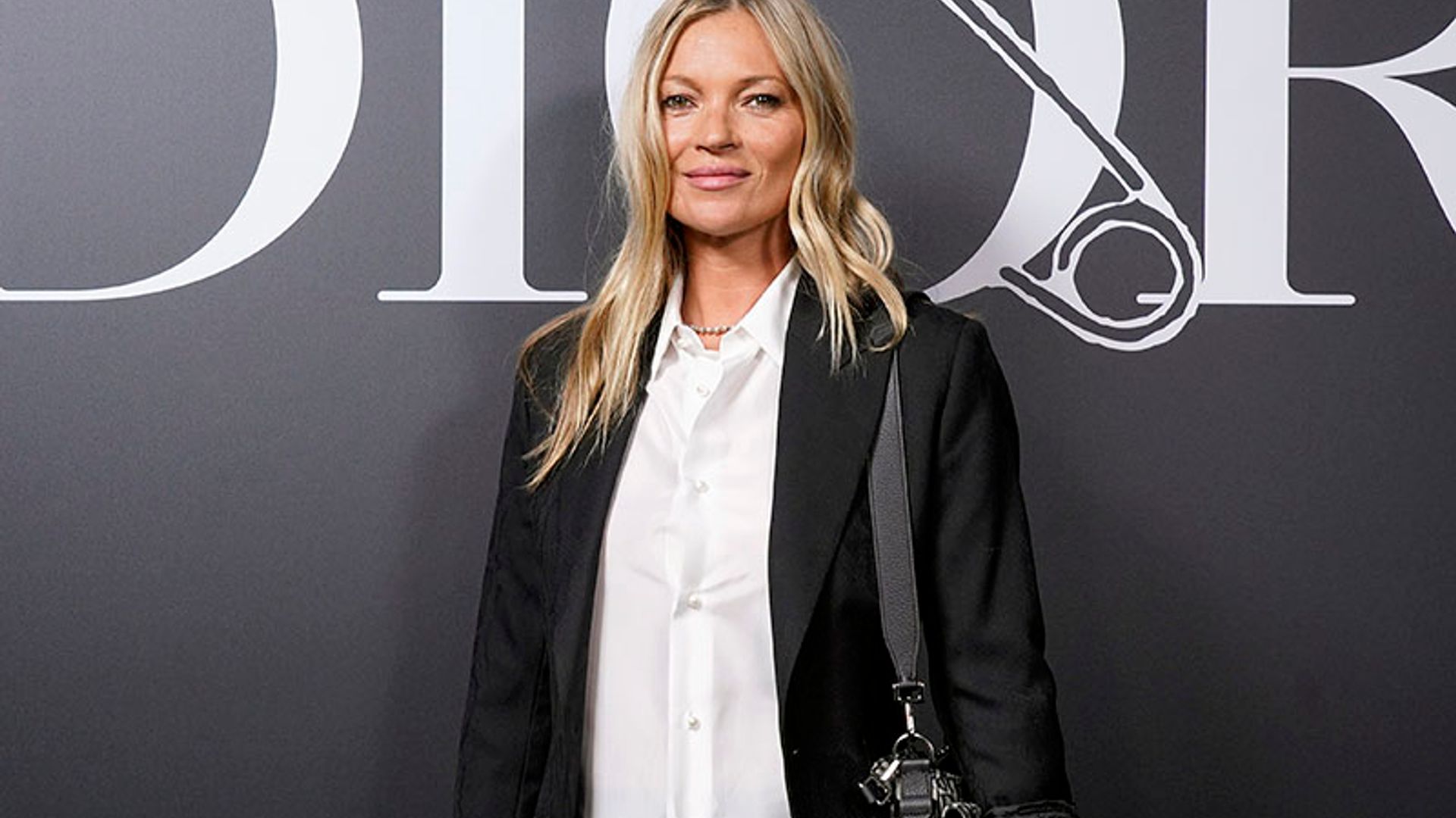 El motivo por el que Kate Moss ha hecho limpieza de su armario te va a encantar