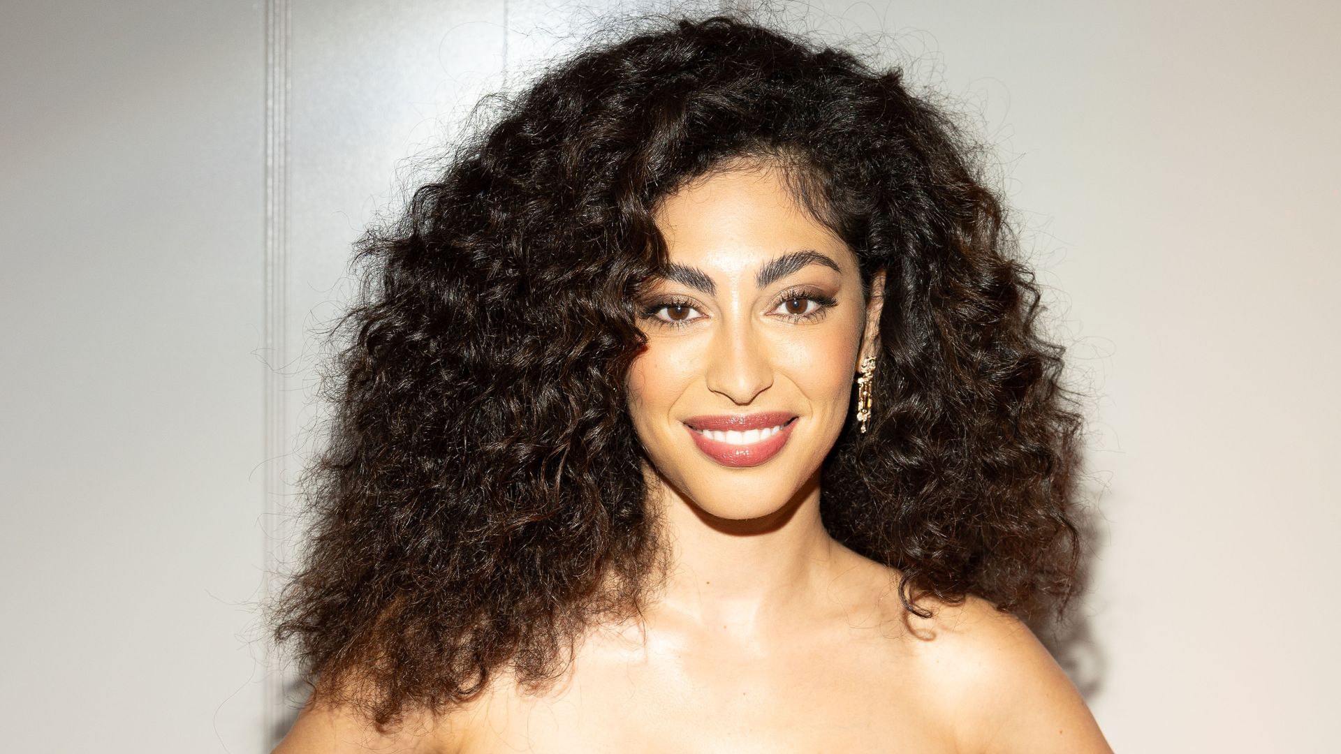 Los looks beauty, al detalle: los peinados y maquillajes virales de la gala