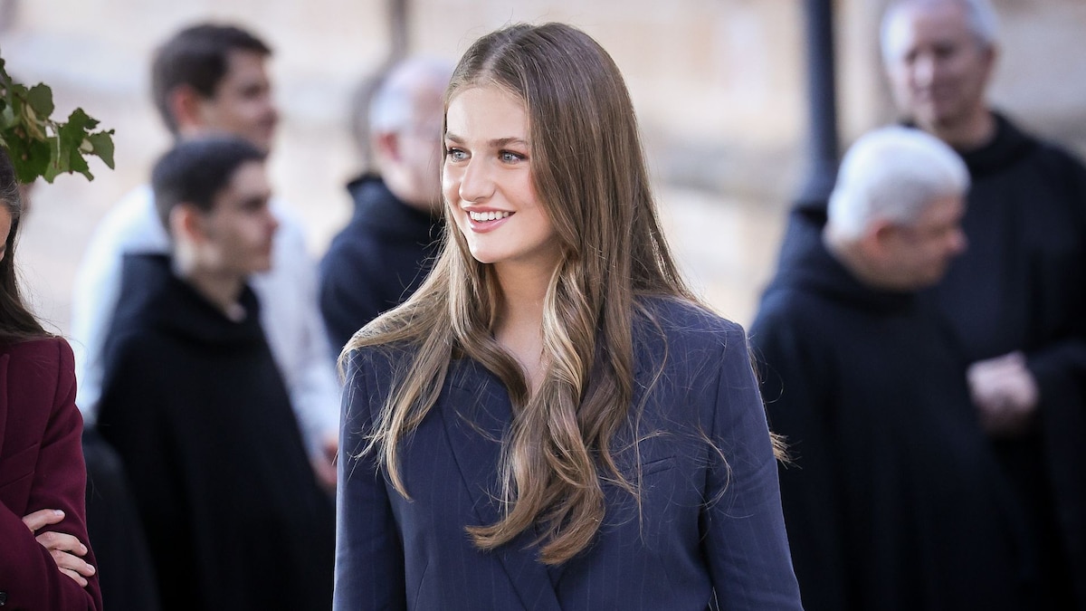 Nuestros expertos eligen los 5 mejores looks de la princesa Leonor en un año de evolución y estilo