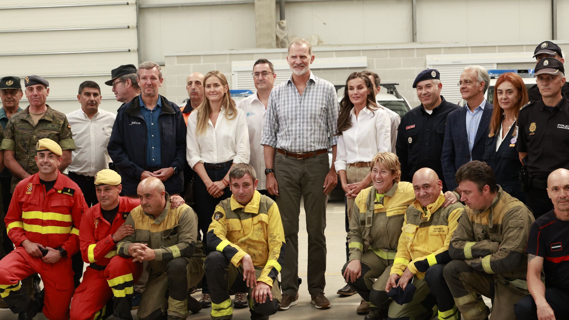 Los reyes Felipe y Letizia en Ourense para comprobar las zonas afectadas por los incendios forestales del verano de 2025