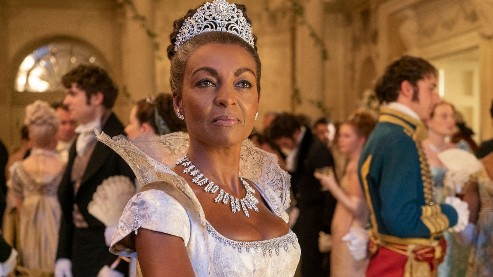 Descubrimos la trepidante historia de amor de la protagonista de 'La reina Carlota'... ¡La realidad supera la ficción!