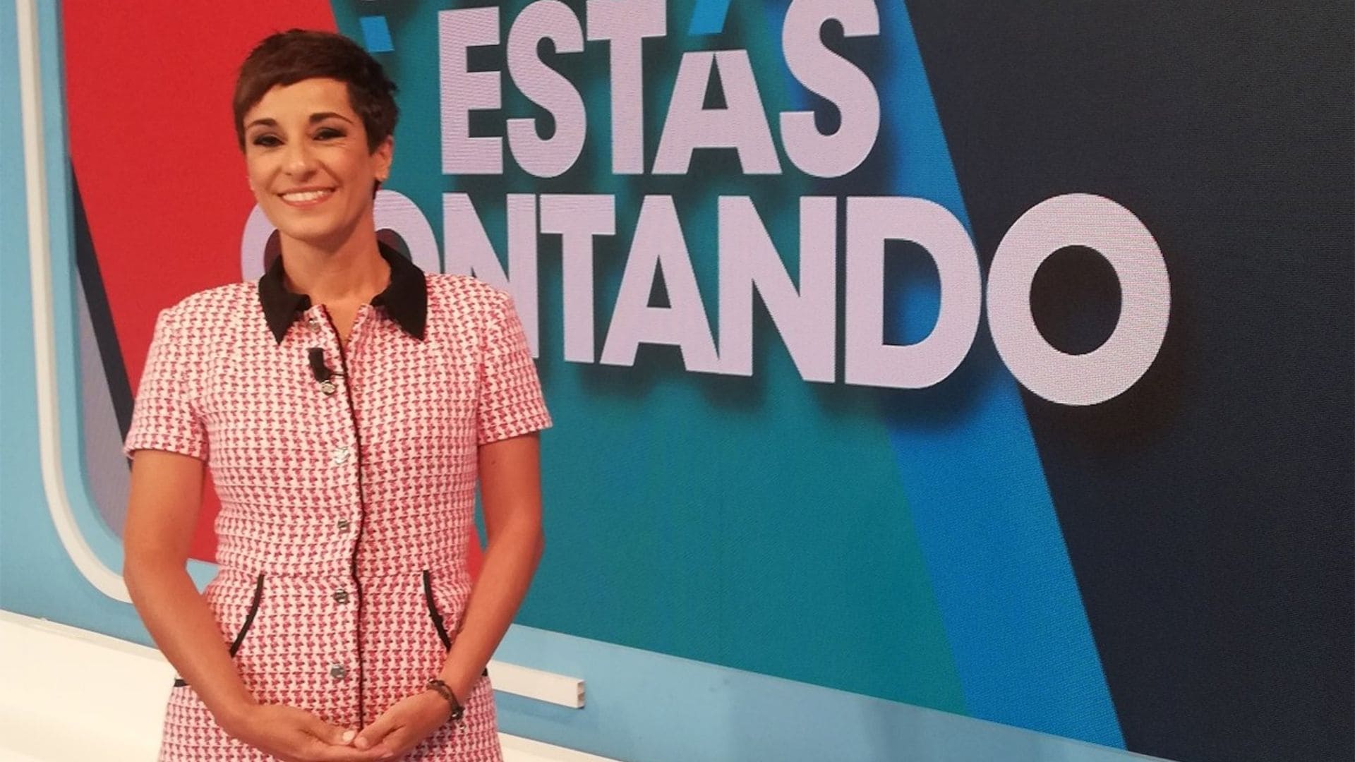 Adela González vuelve a la tele con una sonrisa tras perder a su hija