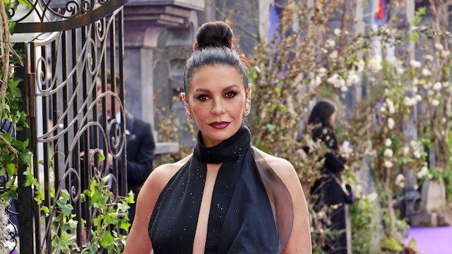  Catherine Zeta-Jones en la premier de Wednesday 