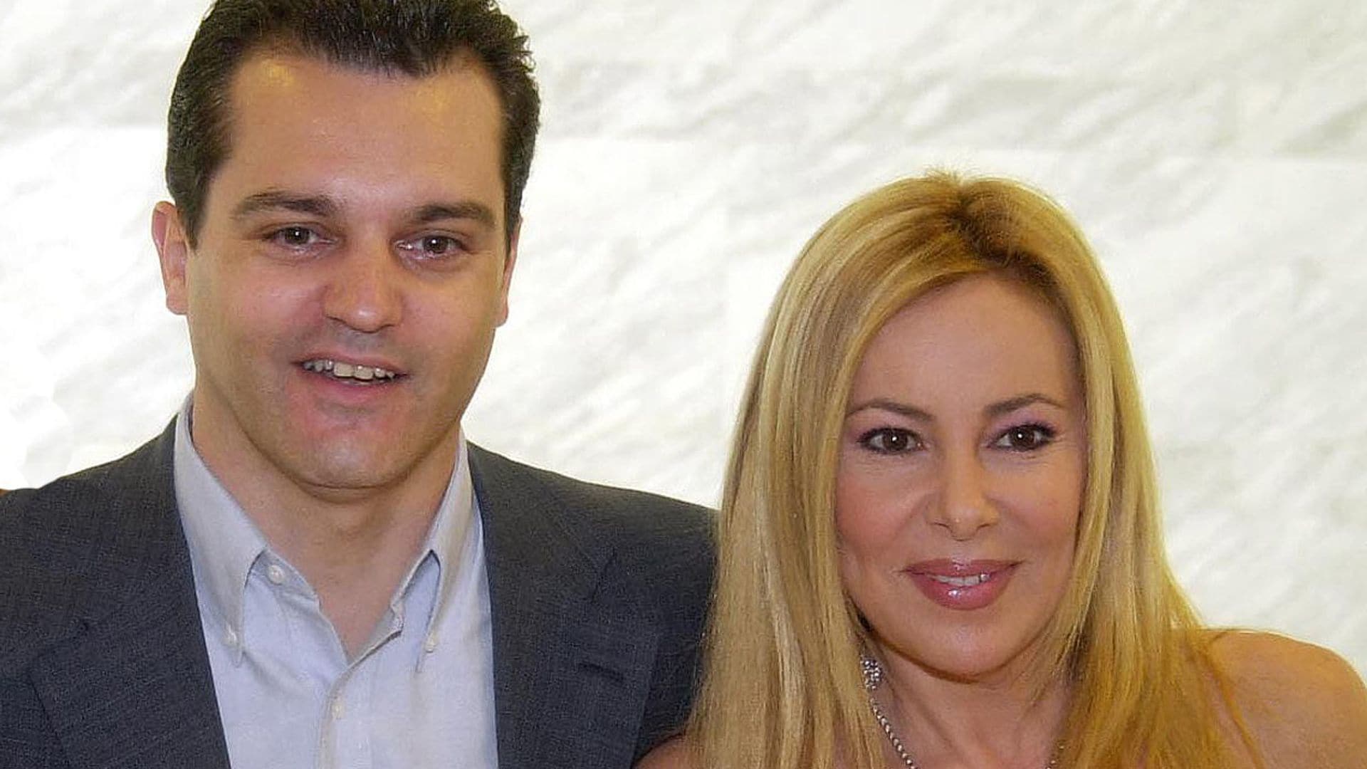 Ramón García dice adiós, muy emocionado, al hijo de su querida compañera