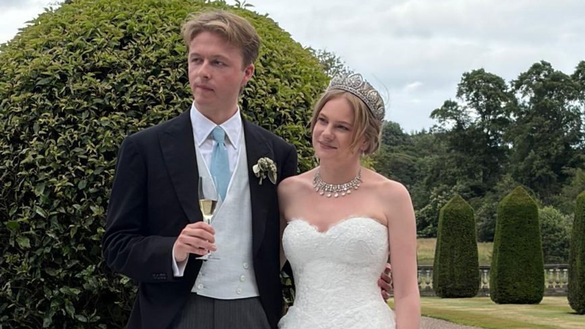 Lady Henrietta Stanley con su ya marido, Sasha