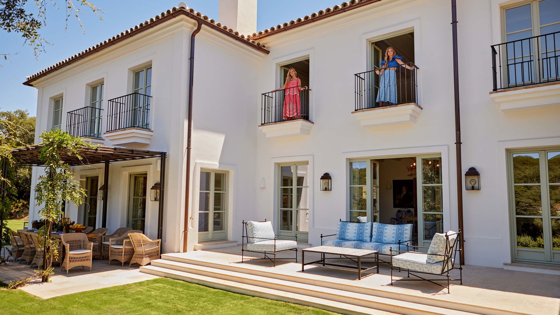 HOLA LIVING 57 casa Elena Muuls