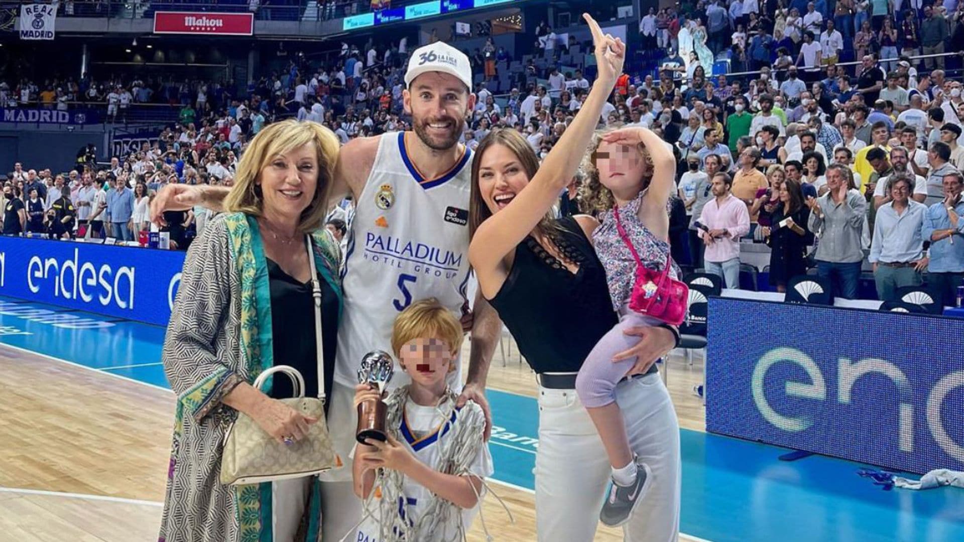 De Rudy Fernández a Sergio Llull, quién es quién en las familias de los jugadores de la selección española de baloncesto