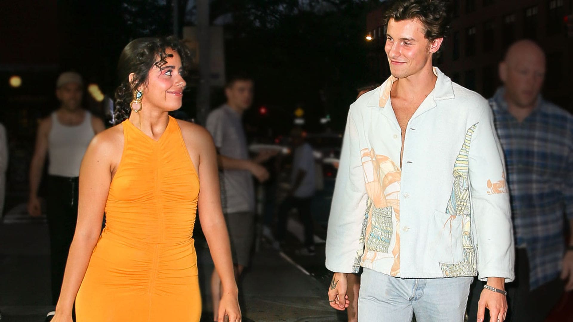 Shawn Mendes presume de su amor por Camila Cabello tras el alegato 'body positive' de la cantante