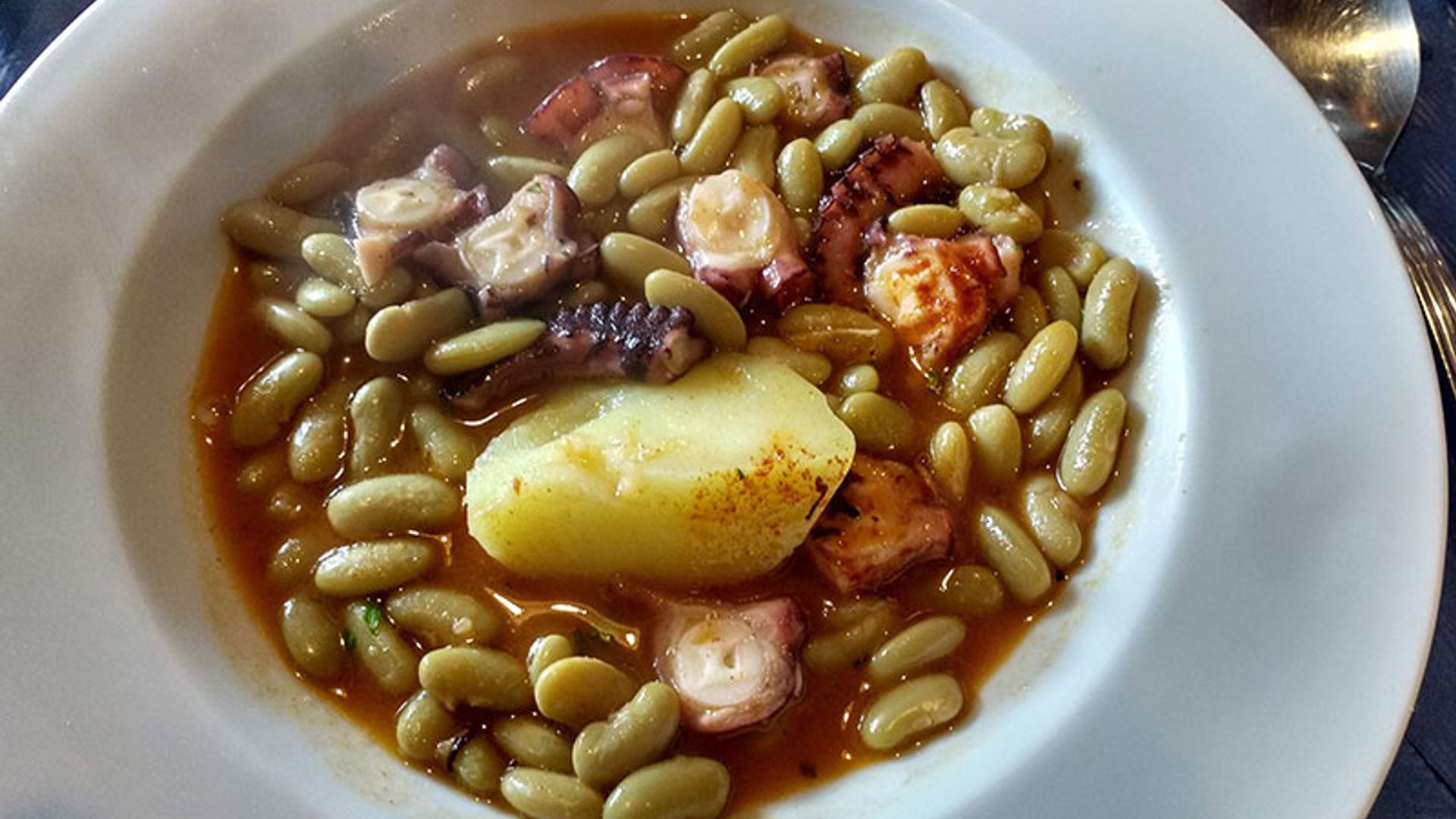 Verdinas con pulpo