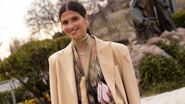 Looks de invitada de influencers Marta Oria
