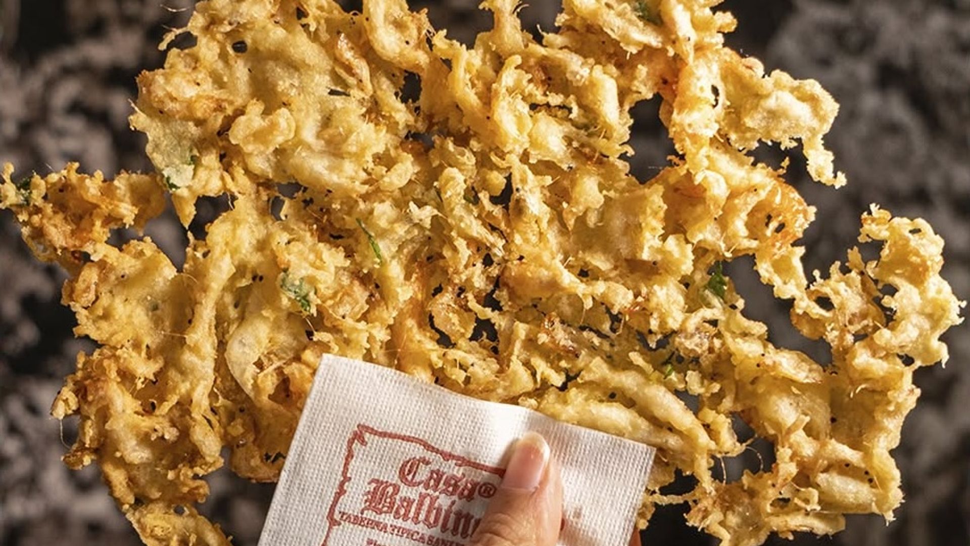 Tortillita de camarones. Casa Balbino