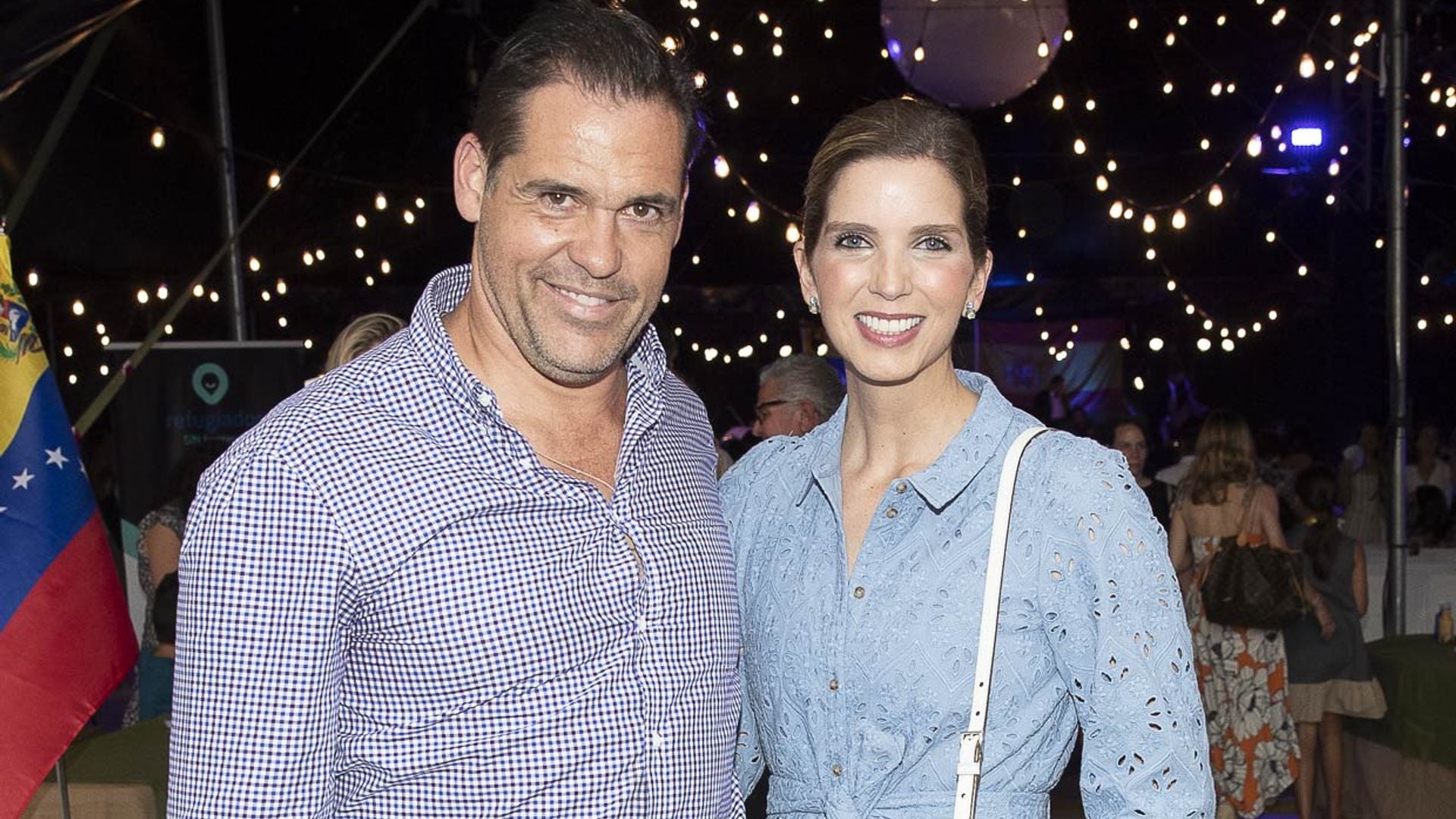 Luis Alfonso de Borbón y Margarita Vargas acuden con sus hijos al concierto solidario 'Somos familia'