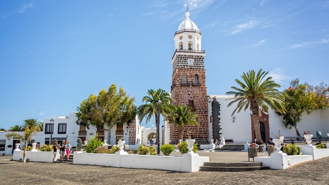 Plaza de la Constitución, corazón de Teguise.